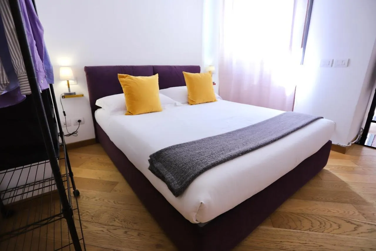 Aparthotel Palazzina B - Contemporary Studio Genoa