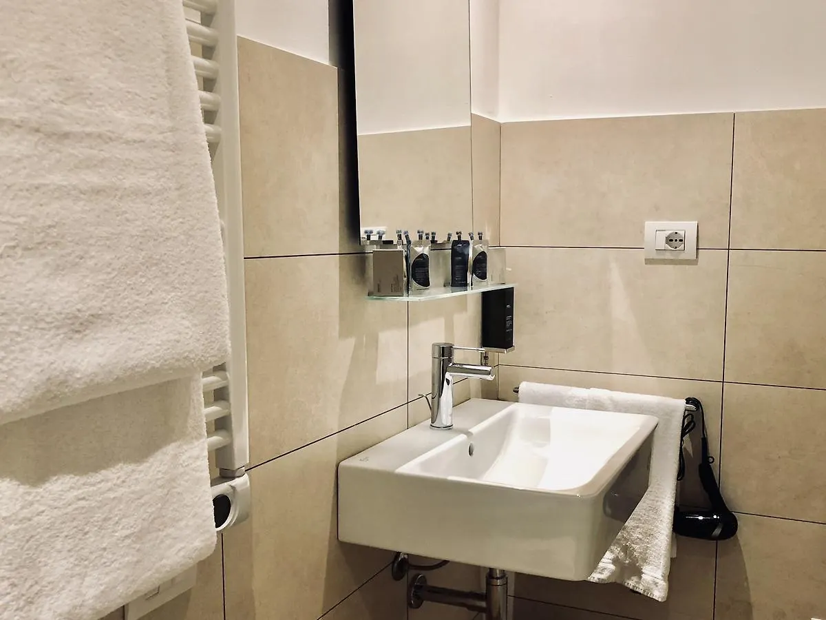 Aparthotel Palazzina B - Contemporary Studio Genoa