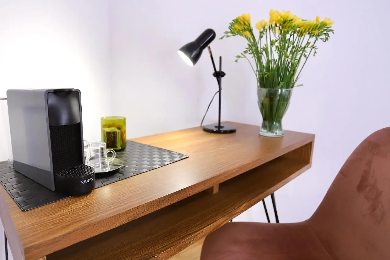 Aparthotel Palazzina B - Contemporary Studio Genoa